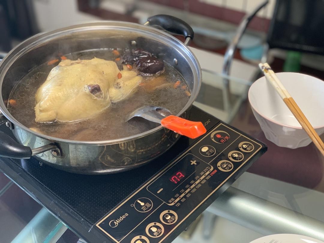 土鸡汤
