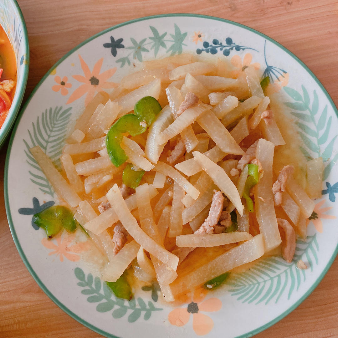 家常菜—白萝卜丝炒肉丝
