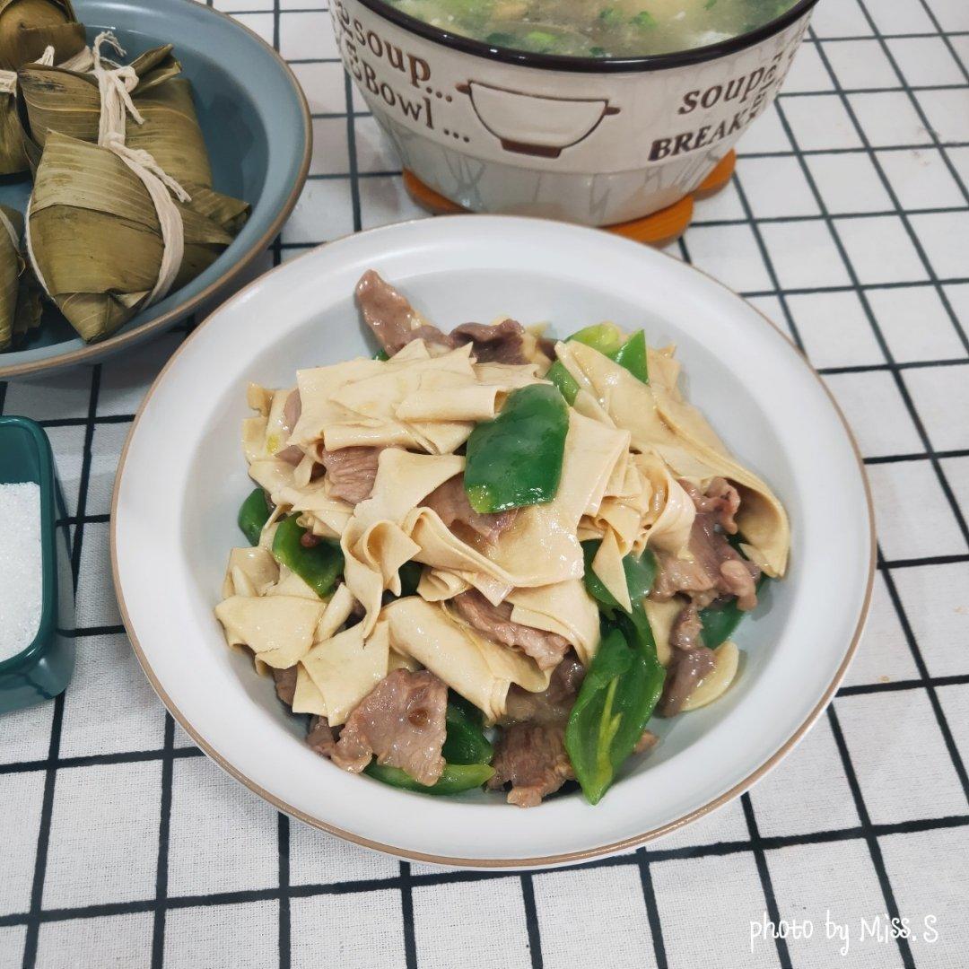 东北尖椒干豆腐