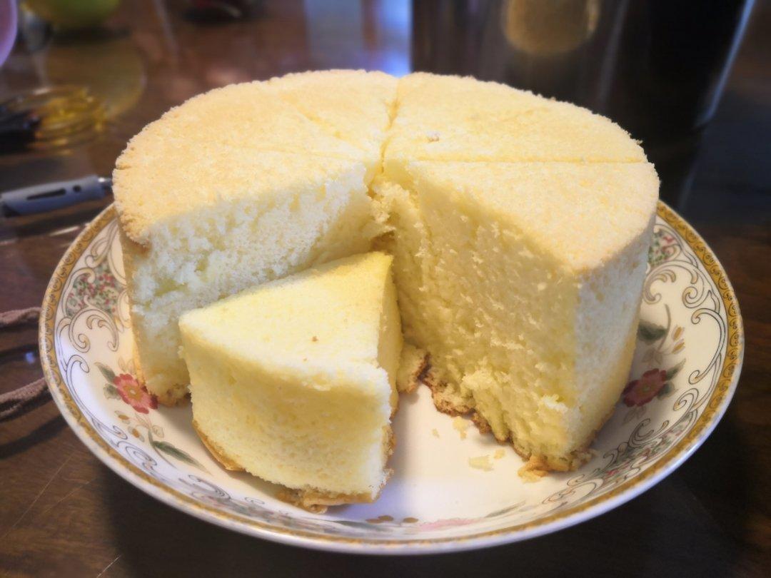 空气炸锅蛋糕 戚风（6寸超详细打蛋/脱模步骤）