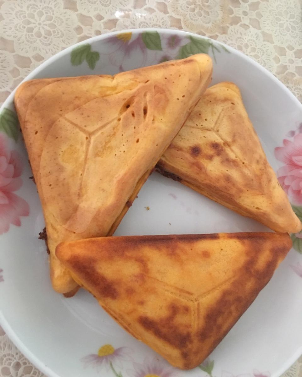 补钙又润肠の椰香黑芝麻夹心松饼