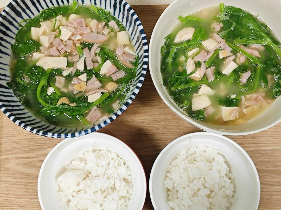一口春天：上汤豌豆尖