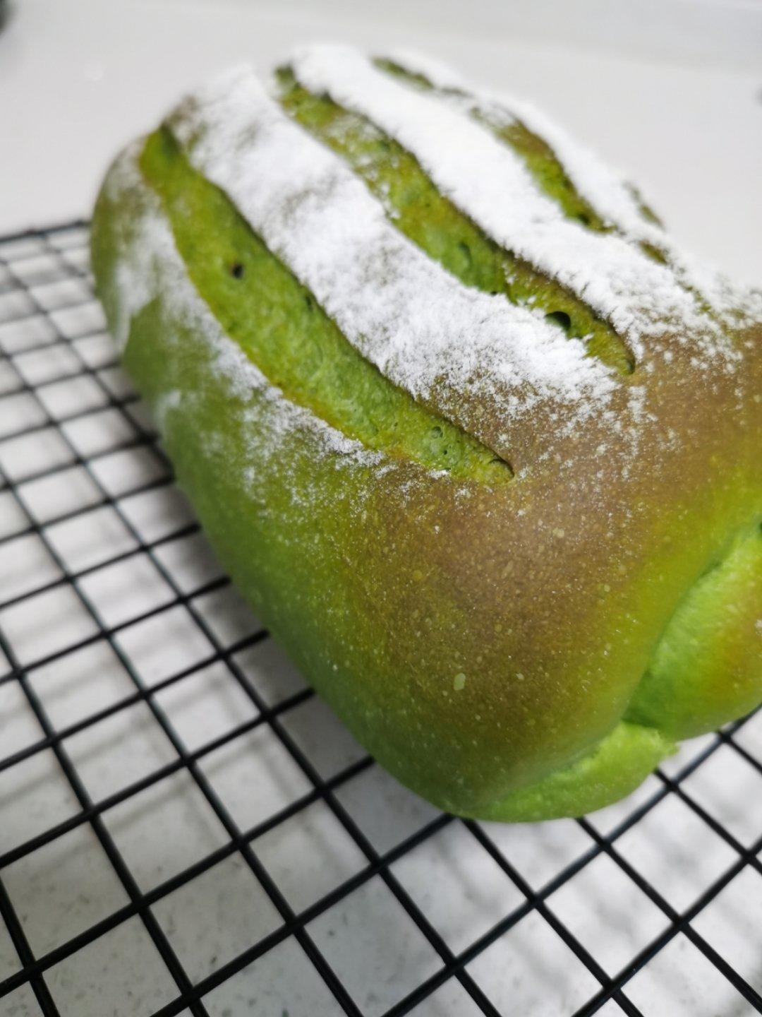 抹茶红豆牛奶哈斯面包