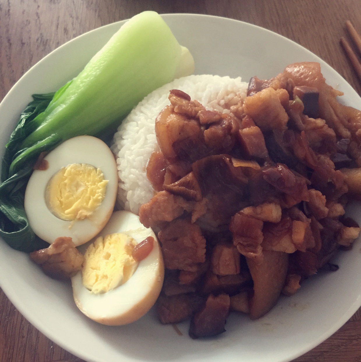 台式卤肉饭