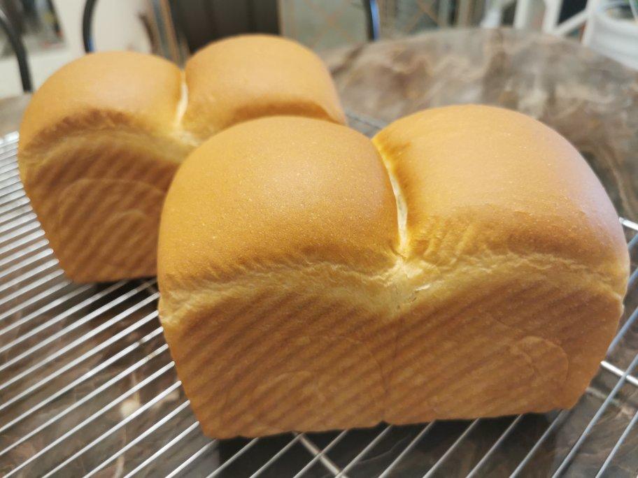 奶香浓郁的奶酪吐司