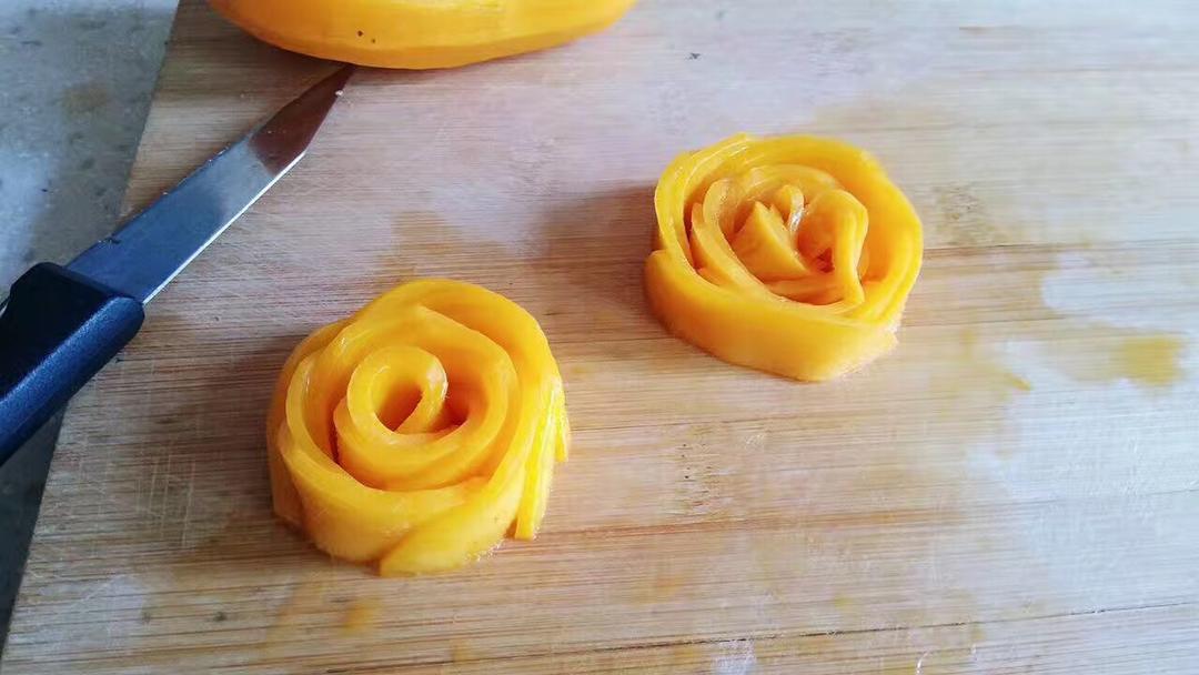 芒果玫瑰花