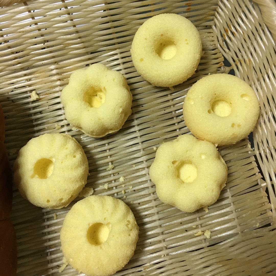 烤箱版甜甜圈蛋糕