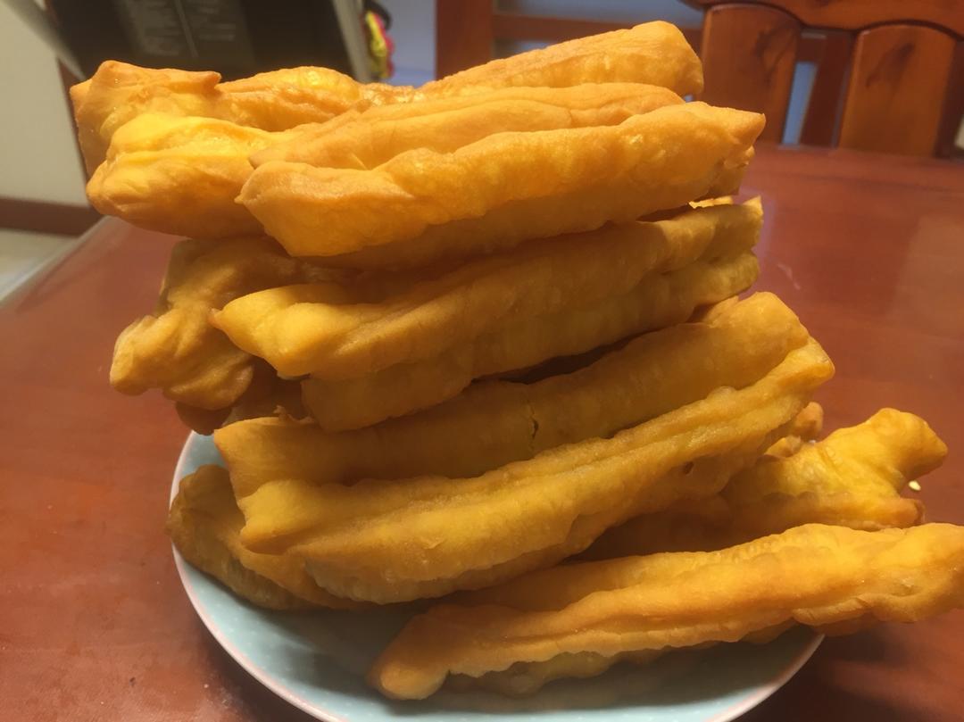 自制蓬松酥脆大油条