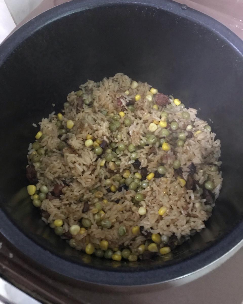 把陈乔恩吃哭的焖饭，我一口气连吃3碗，学会后再也不想吃外卖了