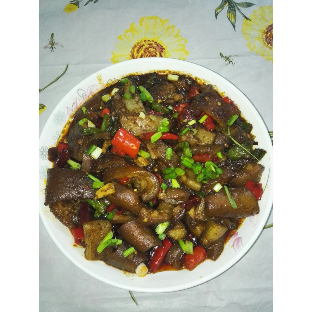 爆炒肉皮
