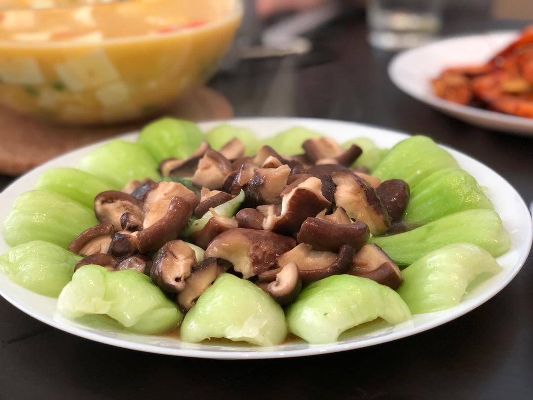 香菇炒油菜