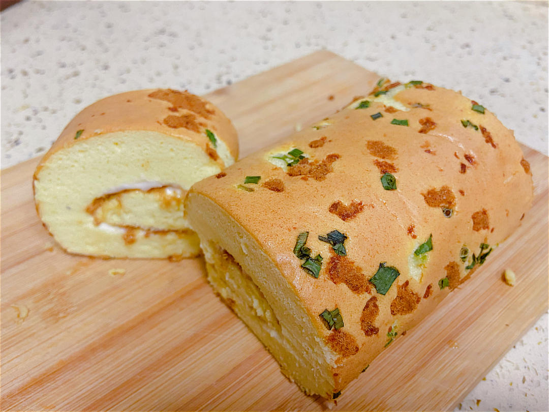 香葱肉松肥蛋糕卷～