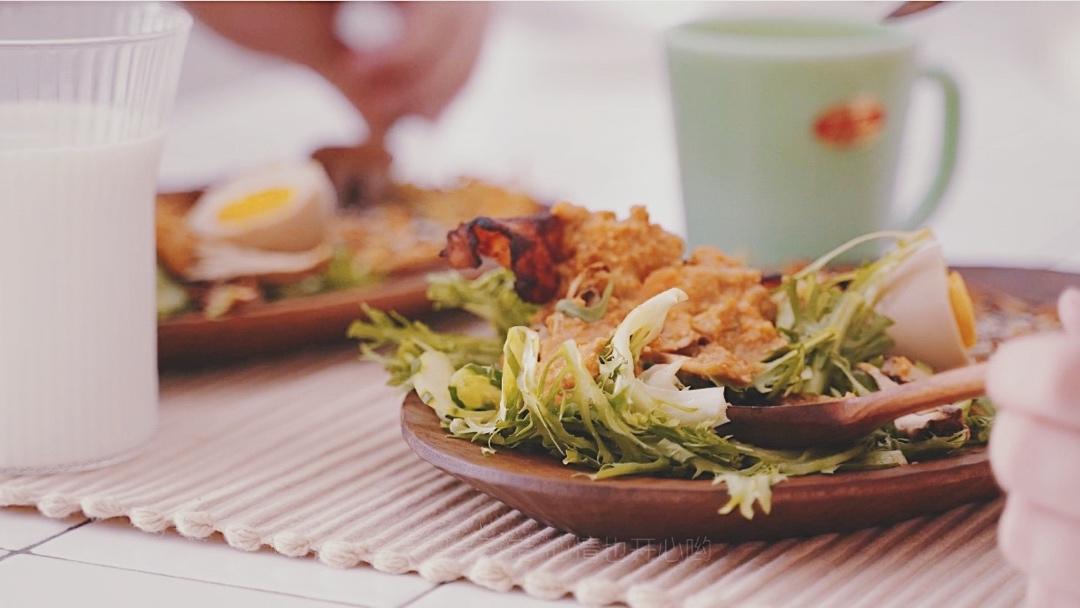 拔丝的夏日「烤舞茸纳豆沙拉」