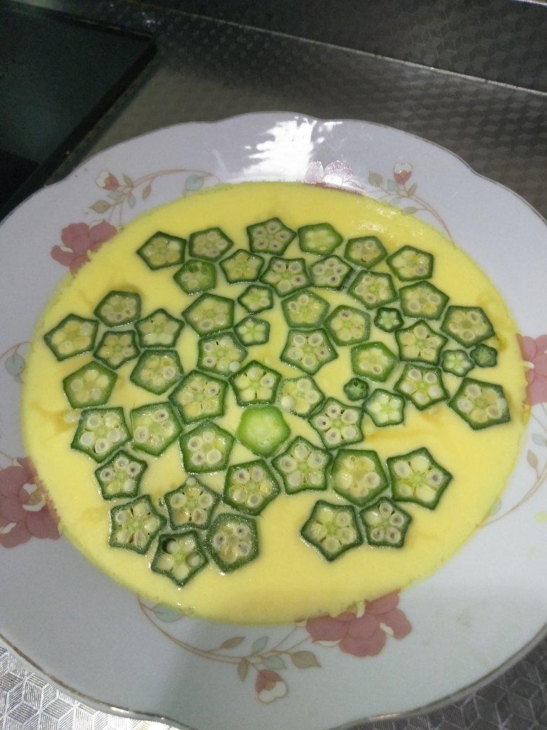 颜值控-做一朵开在碗里的花秋葵蒸水蛋