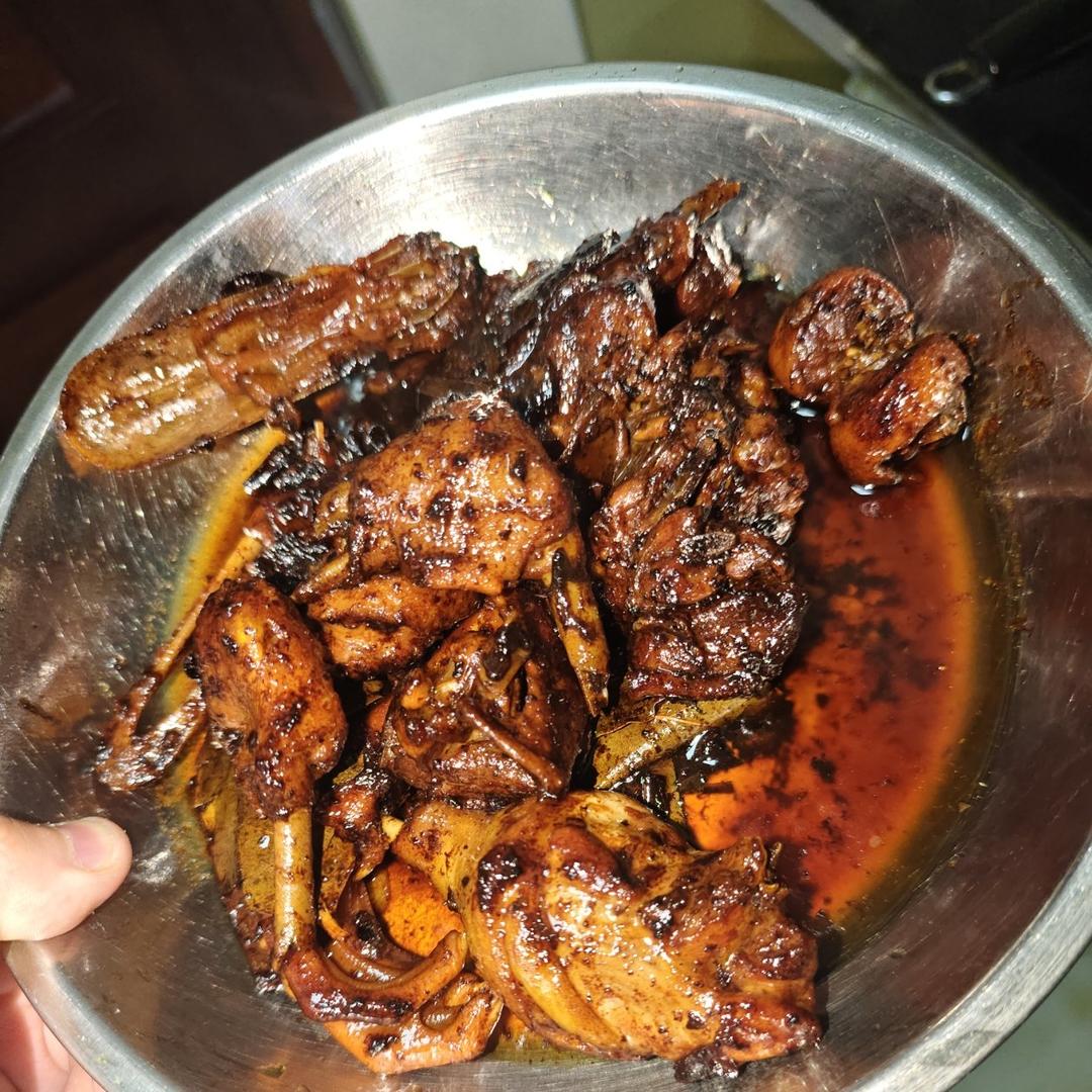 传统正宗的啤酒鸭配方和做法，鲜嫩香浓，只需炒千万不要焯水