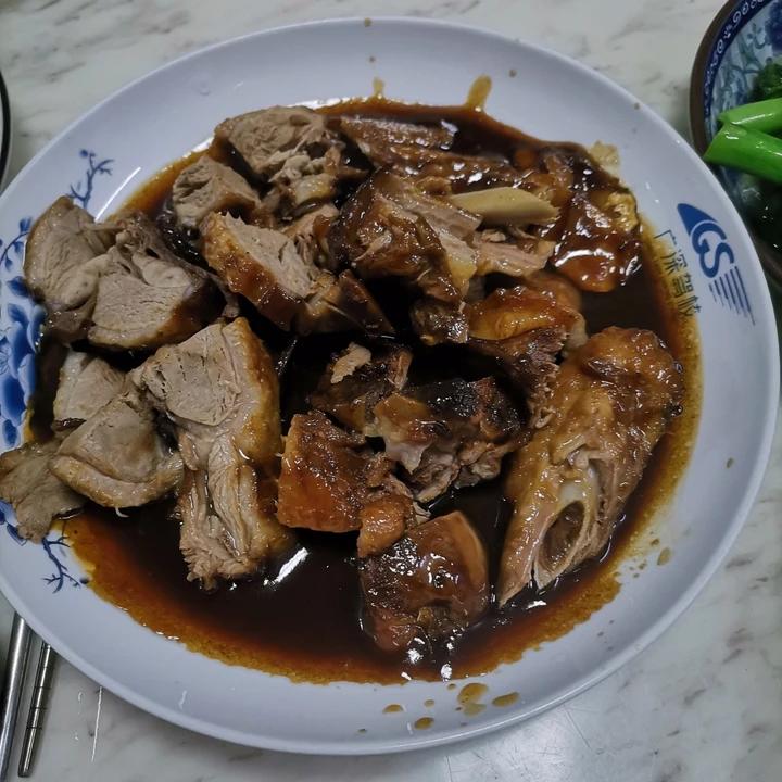 美味酸梅鸭