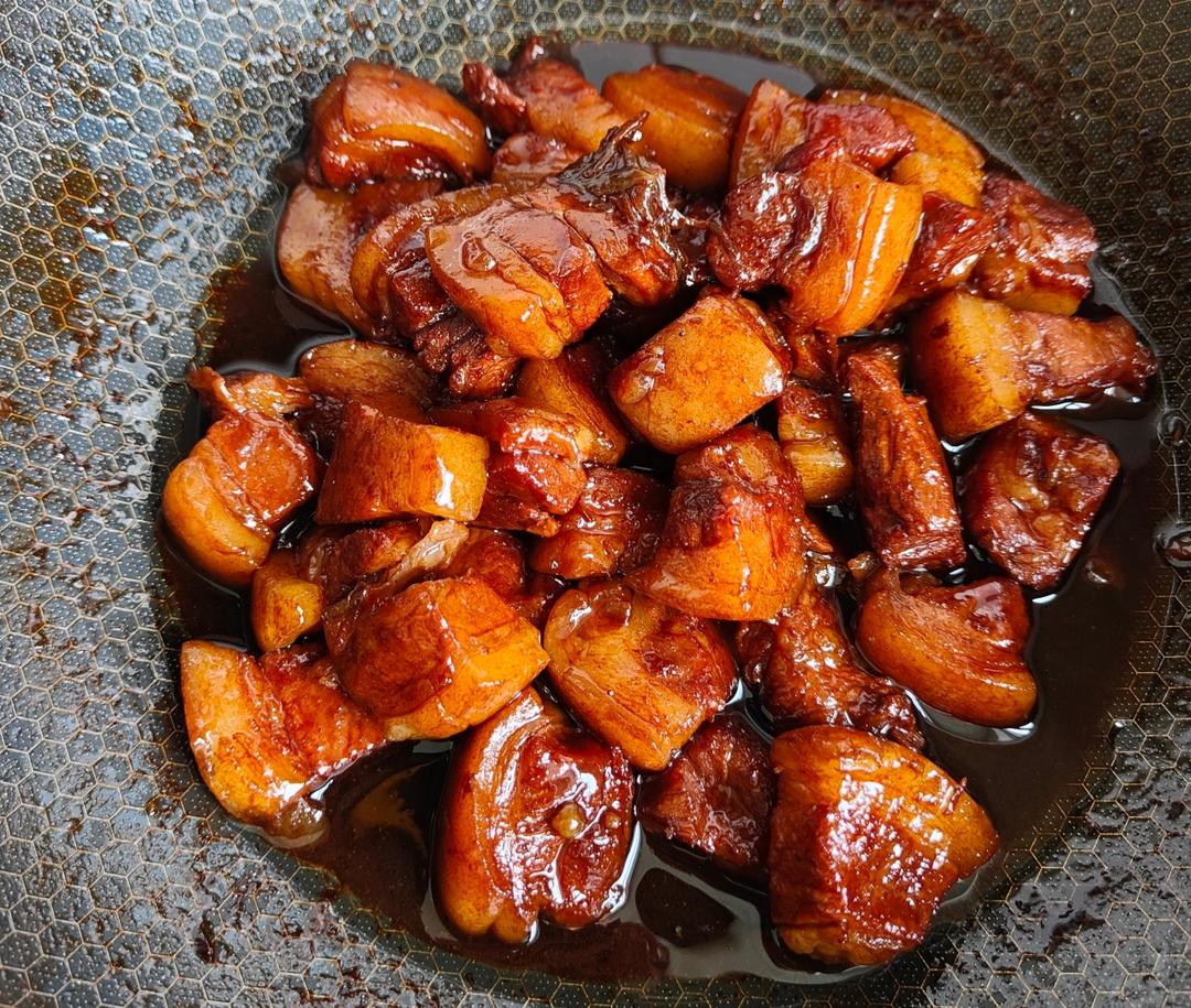 不焯水不放油的家常红烧肉