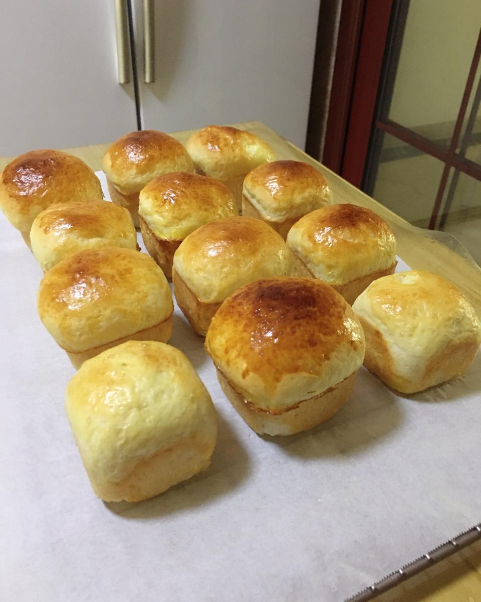 椰蓉奶香小餐包