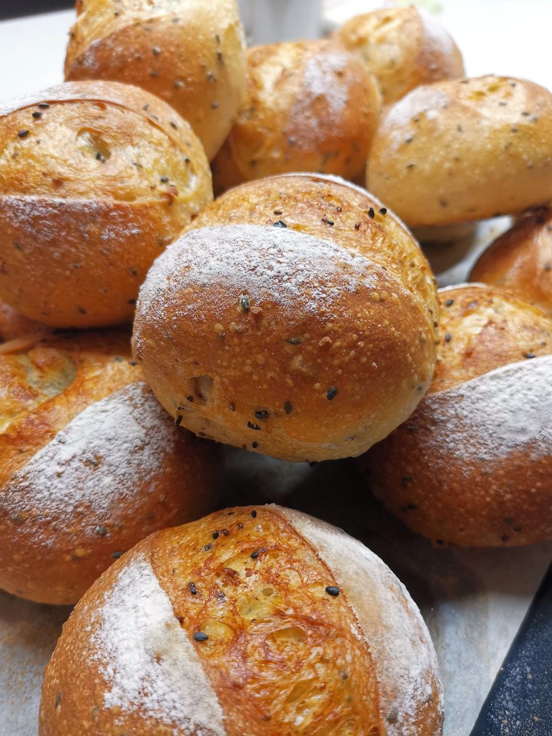 坚果法国球（鲁邦老面）French ball bread