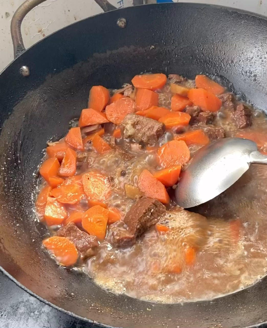 胡萝卜炖牛肉（电高压锅版）