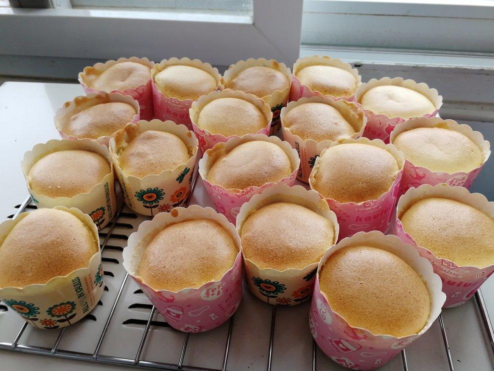 戚风蛋糕（不回缩，裱花打底首选）