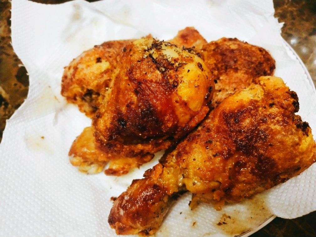 不用炸鸡粉也可以炸出酥脆炸鸡腿