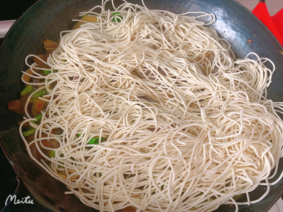 排骨豆角焖面