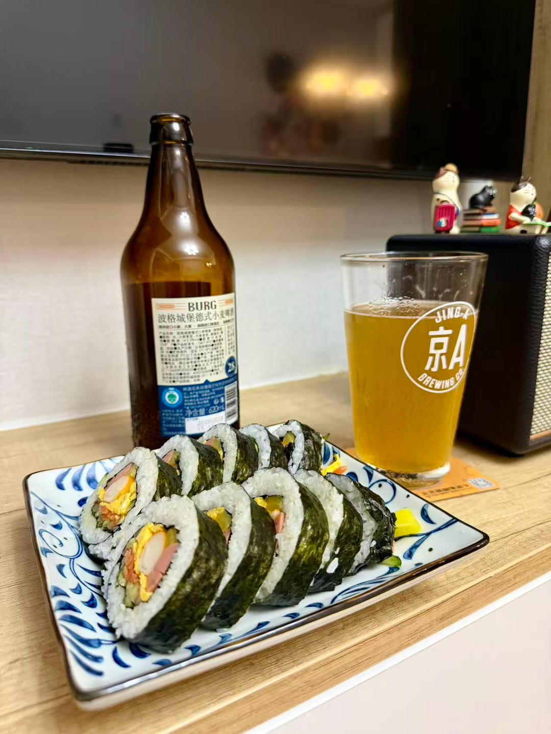 紫菜包饭寿司卷