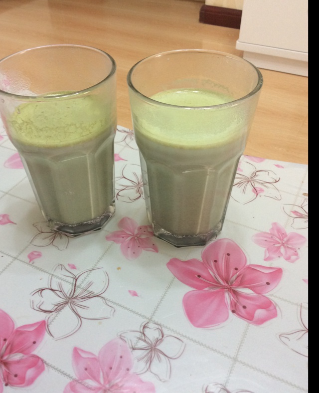 小清新抹茶牛奶