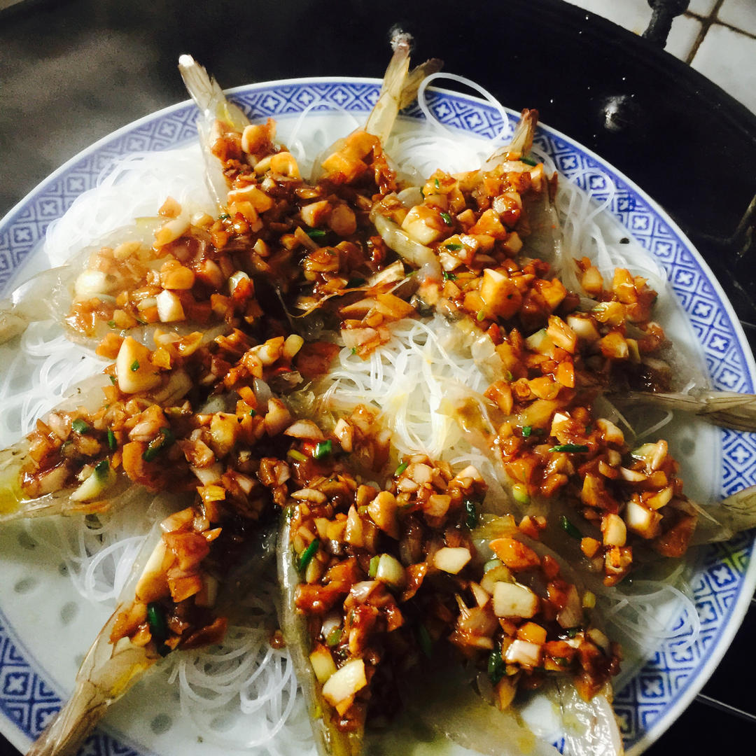 蒜蓉粉丝蒸虾