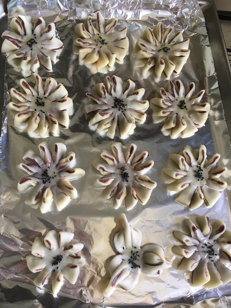 枣泥菊花酥