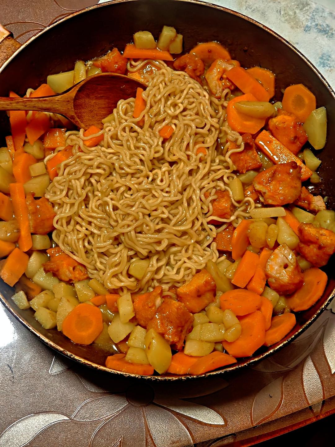 咖喱土豆鸡肉