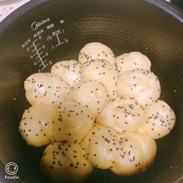 蜂蜜小面包、用电饭锅蒸出来的美食