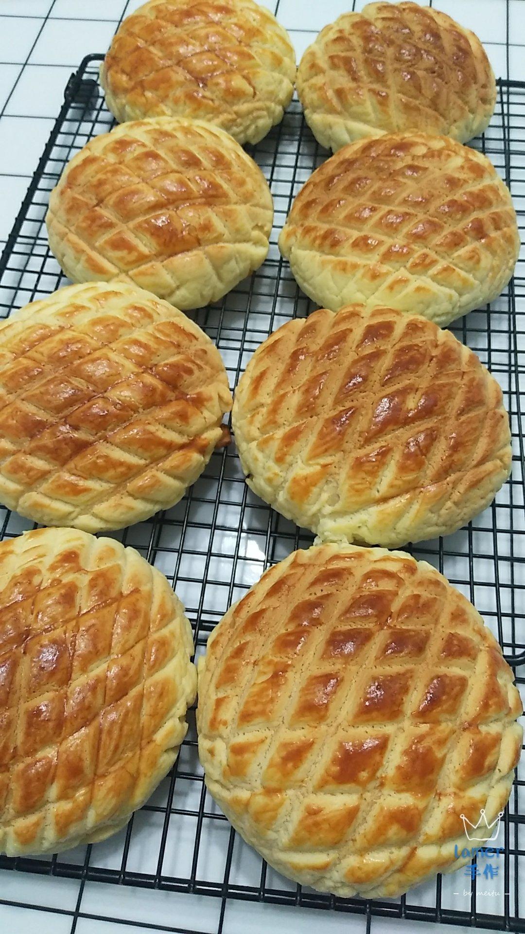 香酥柔软的港式菠萝包