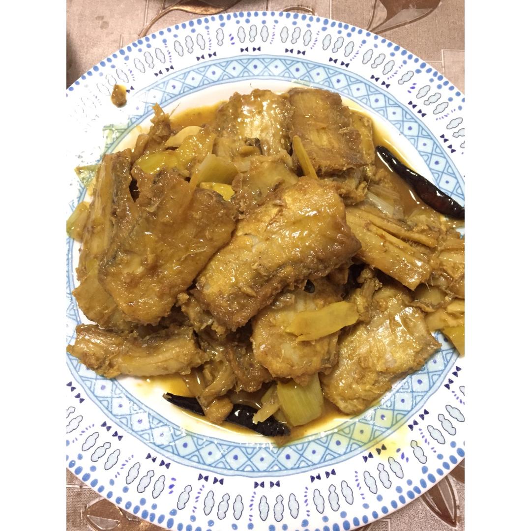 炖带鱼