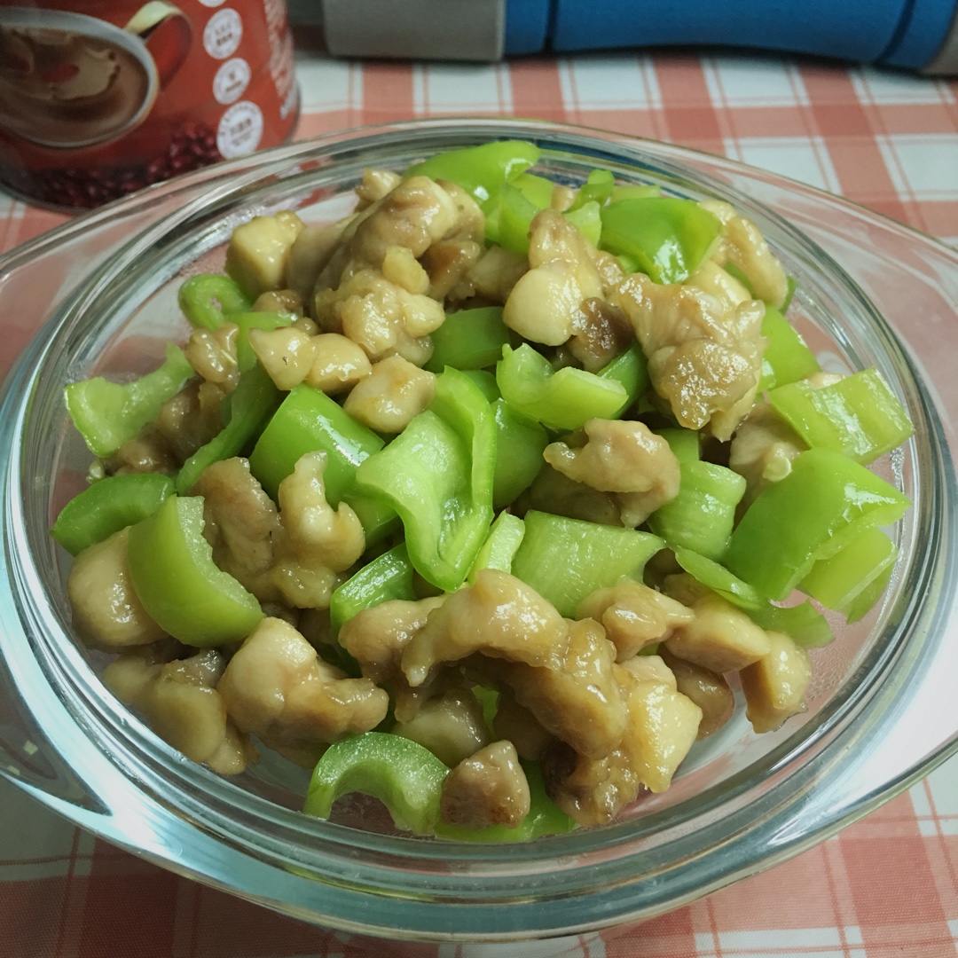 青椒炒鸡腿肉（大厨级别）