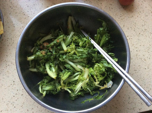 凉拌苦菊