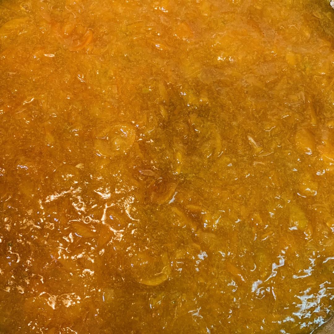 金桔酱润肺止咳化痰疗效好。金桔酱。