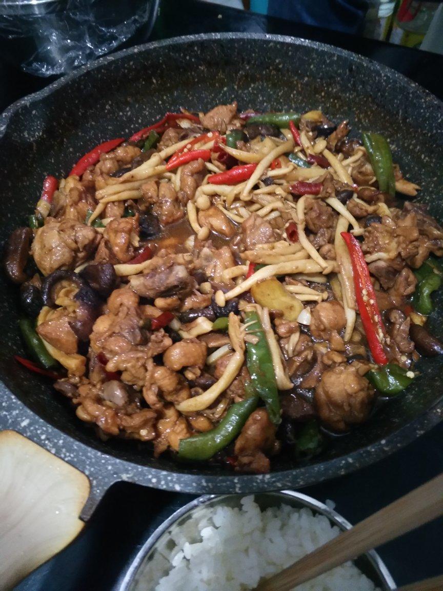 【国民料理｜黄焖鸡】