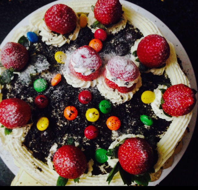 鲜奶油草莓蛋糕