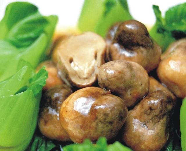 鲍汁菜心草菇的做法