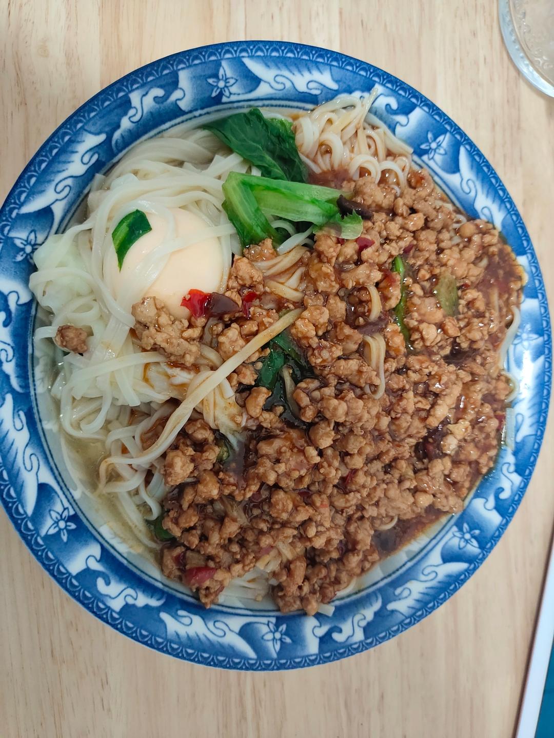 超级简单的肉沫拌面