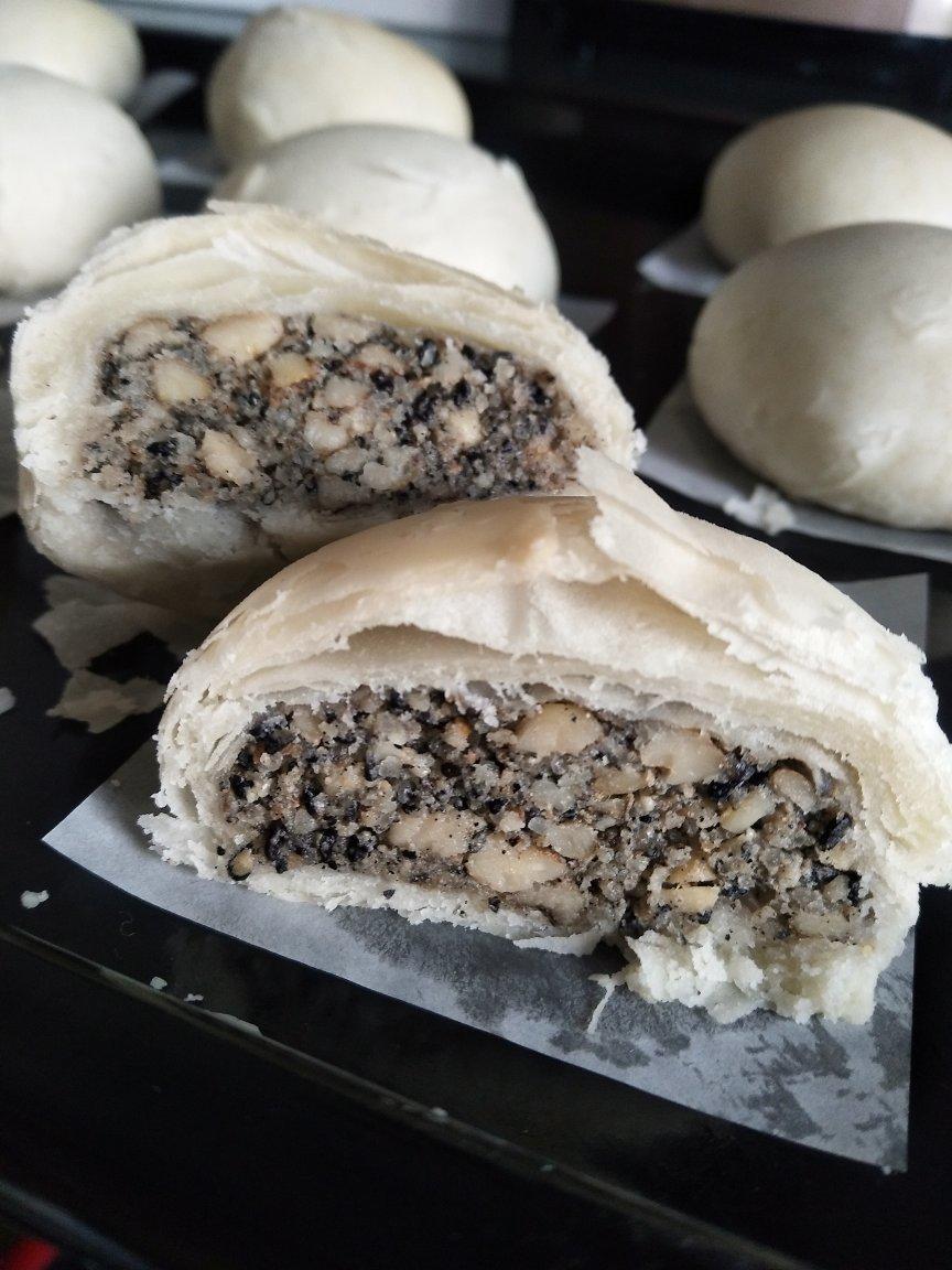 椒盐月饼 月饼 传统苏式月饼