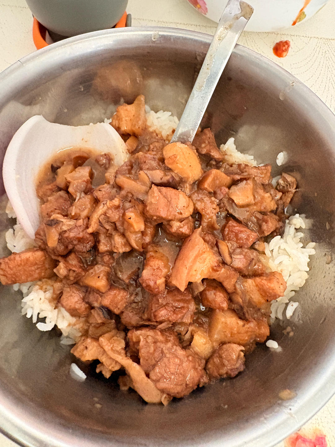 好吃到停不下来的卤肉饭