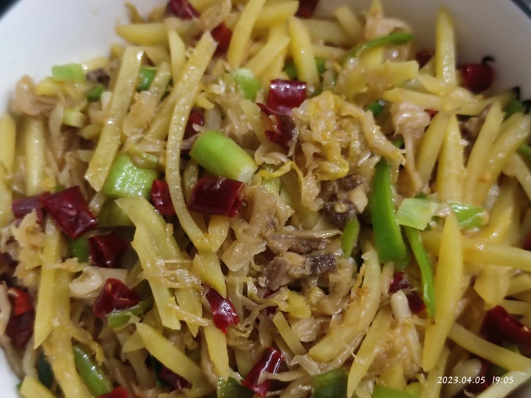 酸菜炒土豆丝