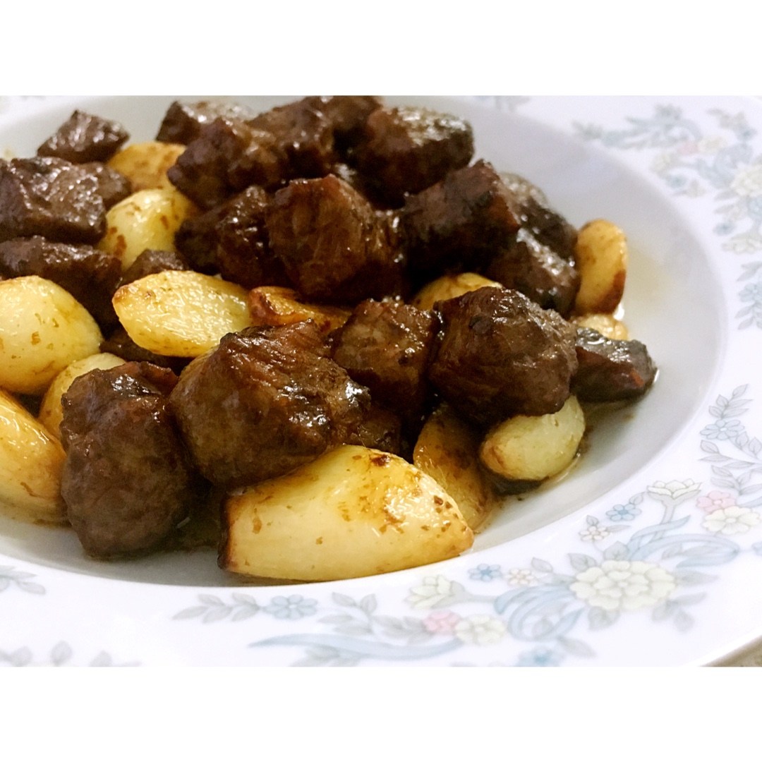 黑蒜子牛肉粒
