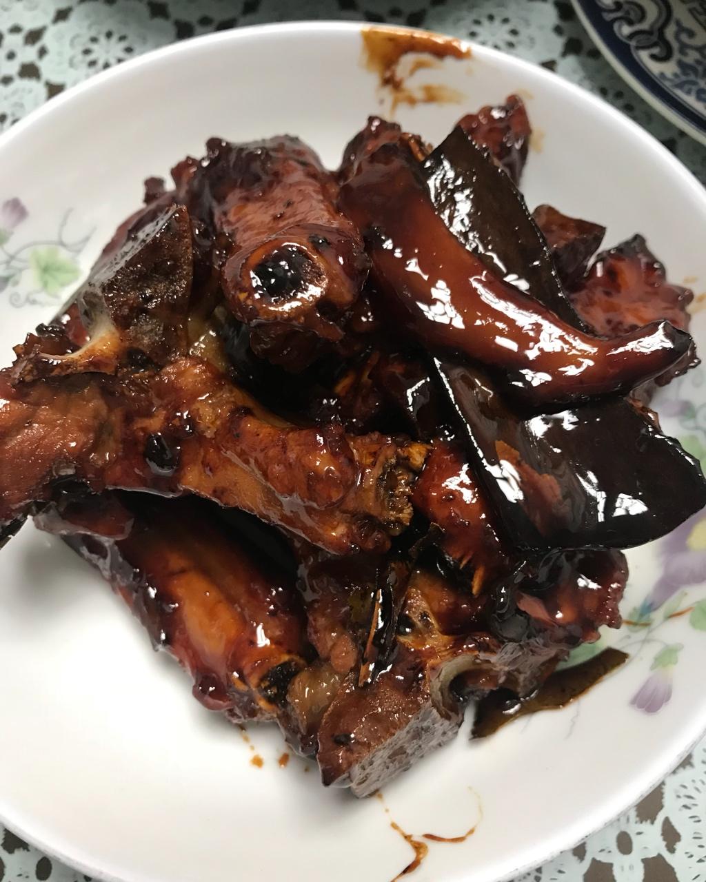 红烧排骨