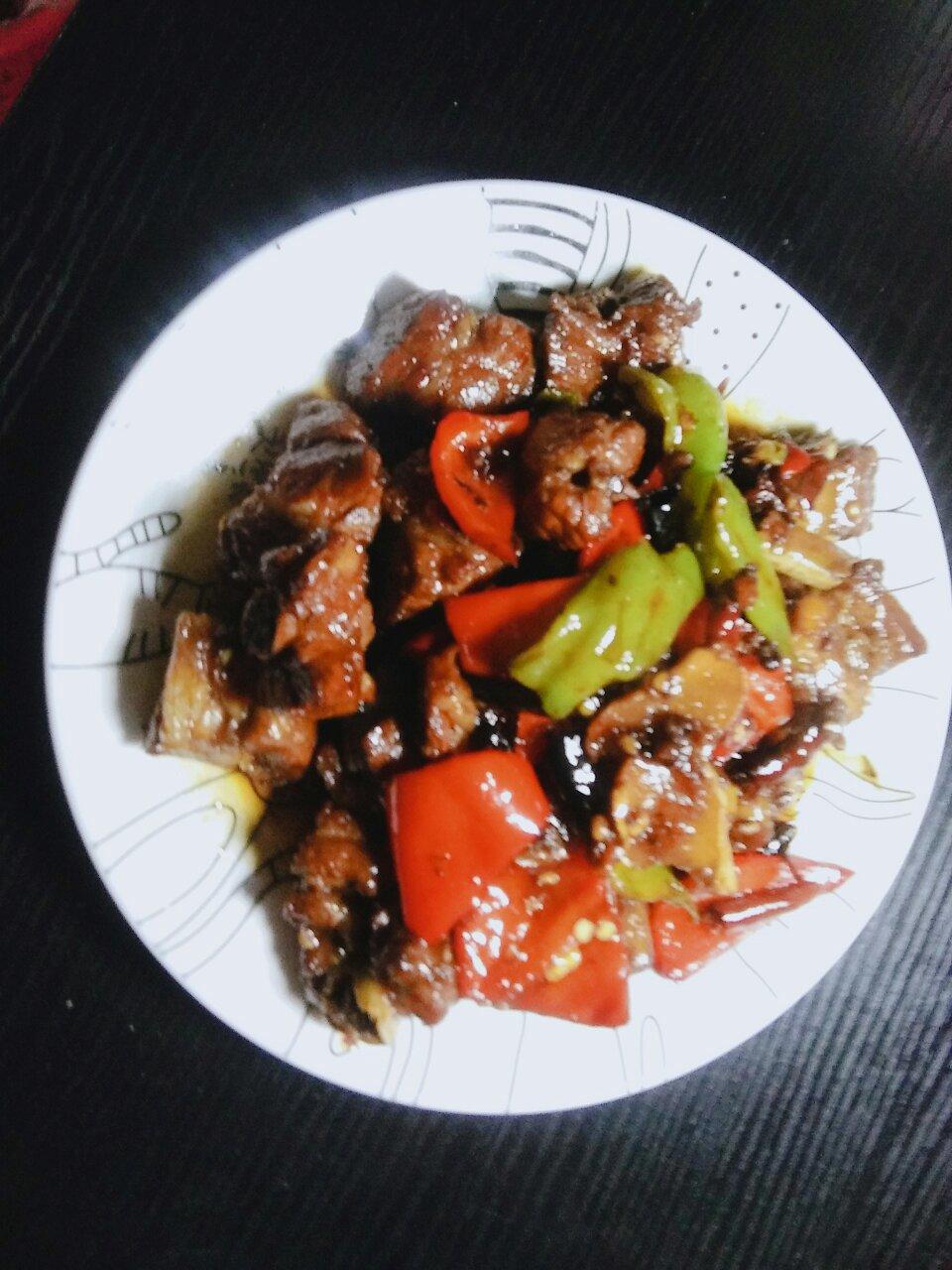 啤酒烧排骨（好吃到吼吼～）