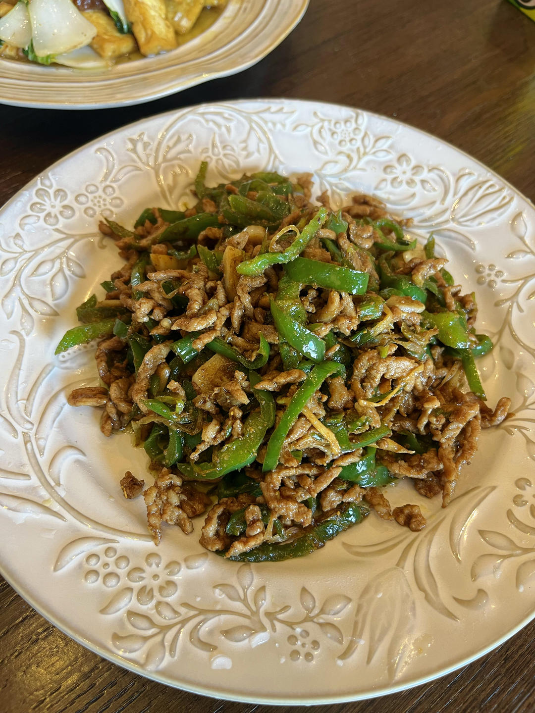 孜然青椒炒肉
