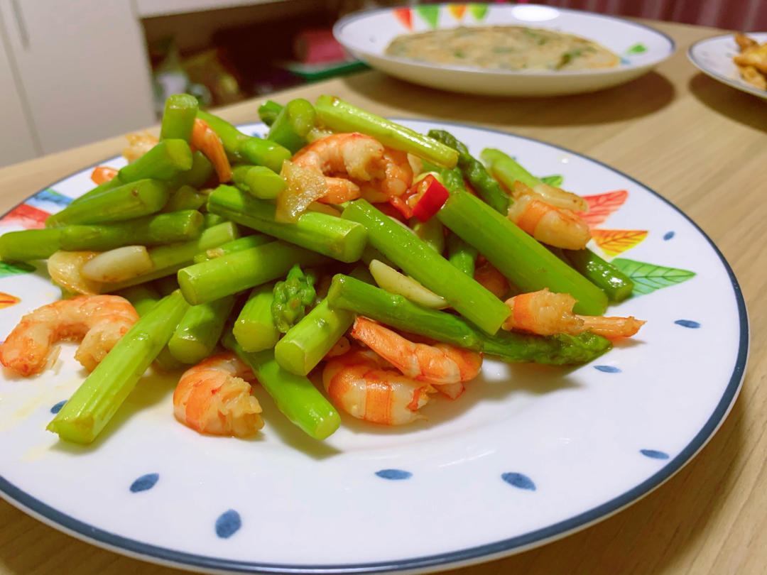 清炒芦笋虾仁